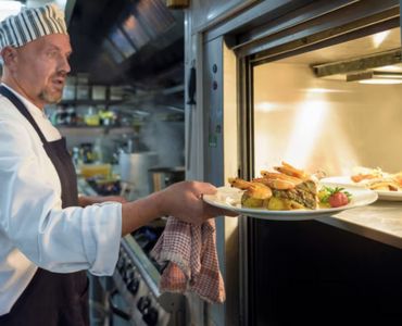 ascensores montaplatos para hosteleria en valencia